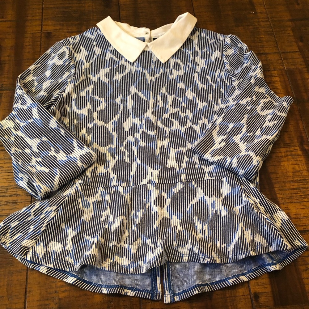 BCBG Max Azria Printed Peplum Top